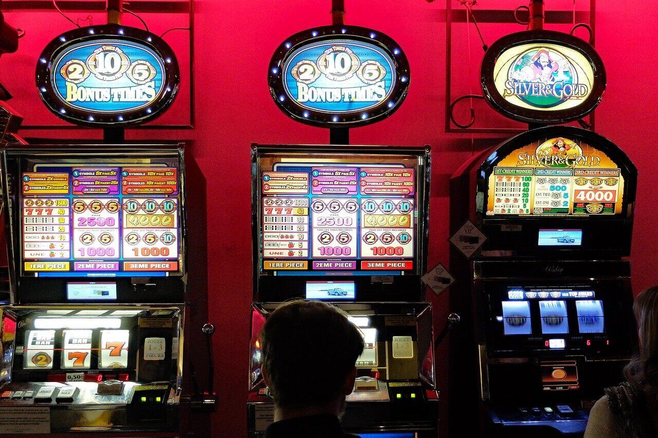 Khám phá cách chơi blackjack online hiệu quả và mẹo thắng lớn