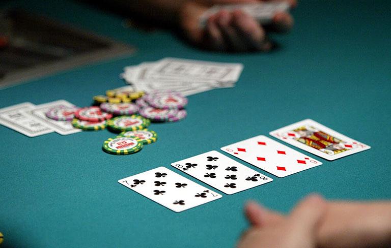 Khám phá các game đánh bài rút tiền mặt uy tín và hấp dẫn nhất hiện nay